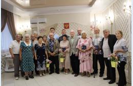 25.08.2023 Семьям Партизанска вручили «Семейную доблесть» | Администрация муниципального округа город Партизанск Приморского края Официальный сайт