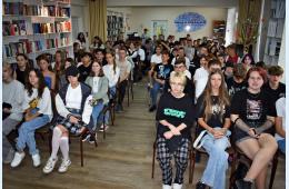 08.09.2023 Школьником рассказали о войне | Администрация муниципального округа город Партизанск Приморского края Официальный сайт